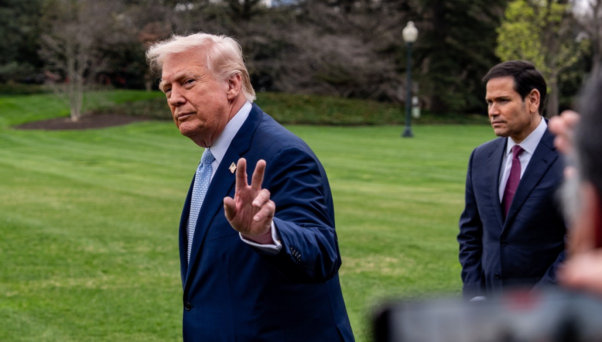 Trump asks ICE officers not to wear masks while deployed to airports at george magazine