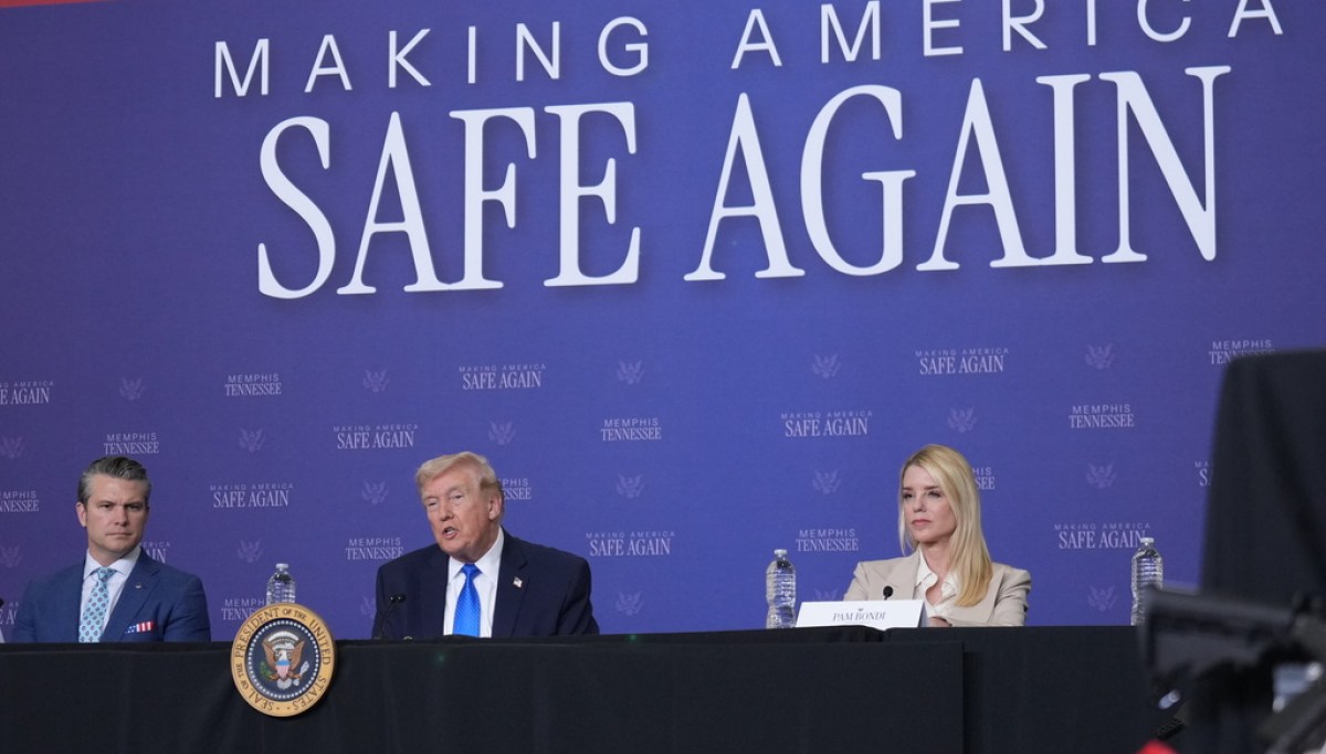 Trump tells Senate to attach voter ID to DHS funding ‘for Jesus’ at george magazine