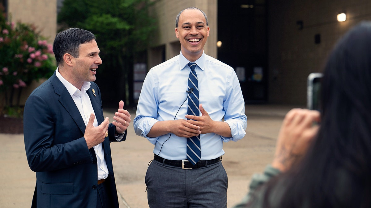 Virginia Dems mandate Jan. 6 be taught as ‘violent insurrection,’ ban election fraud claims in schools at george magazine