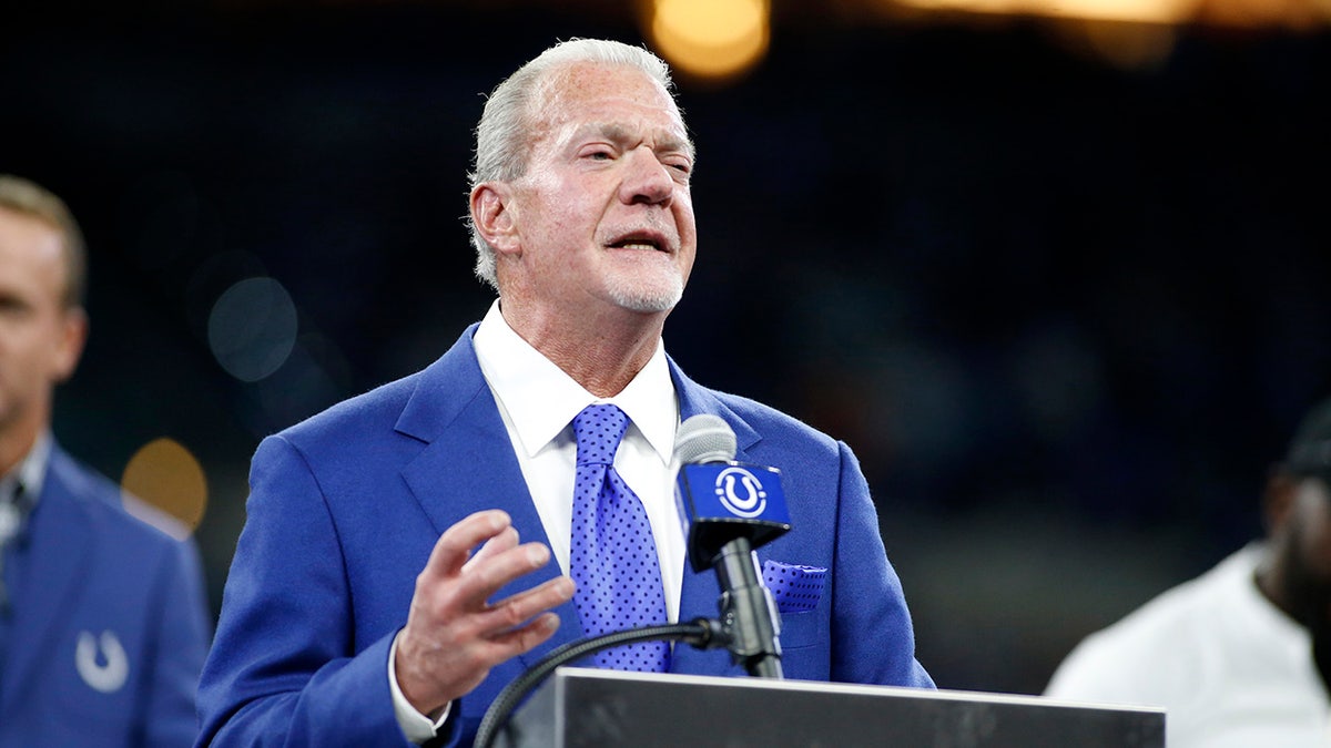 Late Colts owner Jim Irsay’s memorabilia collection brings record prices at auction at george magazine