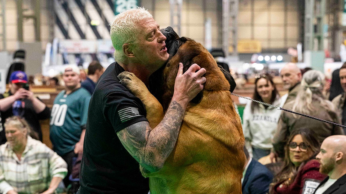 AEW star Dustin Rhodes' mastiff takes home prize at world's largest dog show at george magazine
