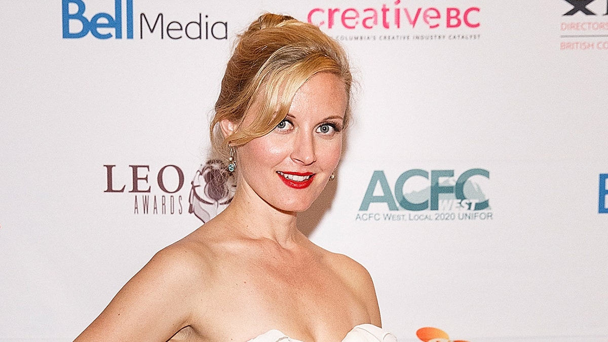 'Supernatural' actress Carrie Anne Fleming dead at 51 at george magazine