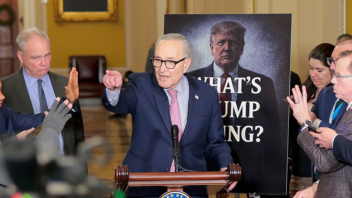 Schumer gambit fails as DHS shutdown hits 36 days and airport lines grow at george magazine