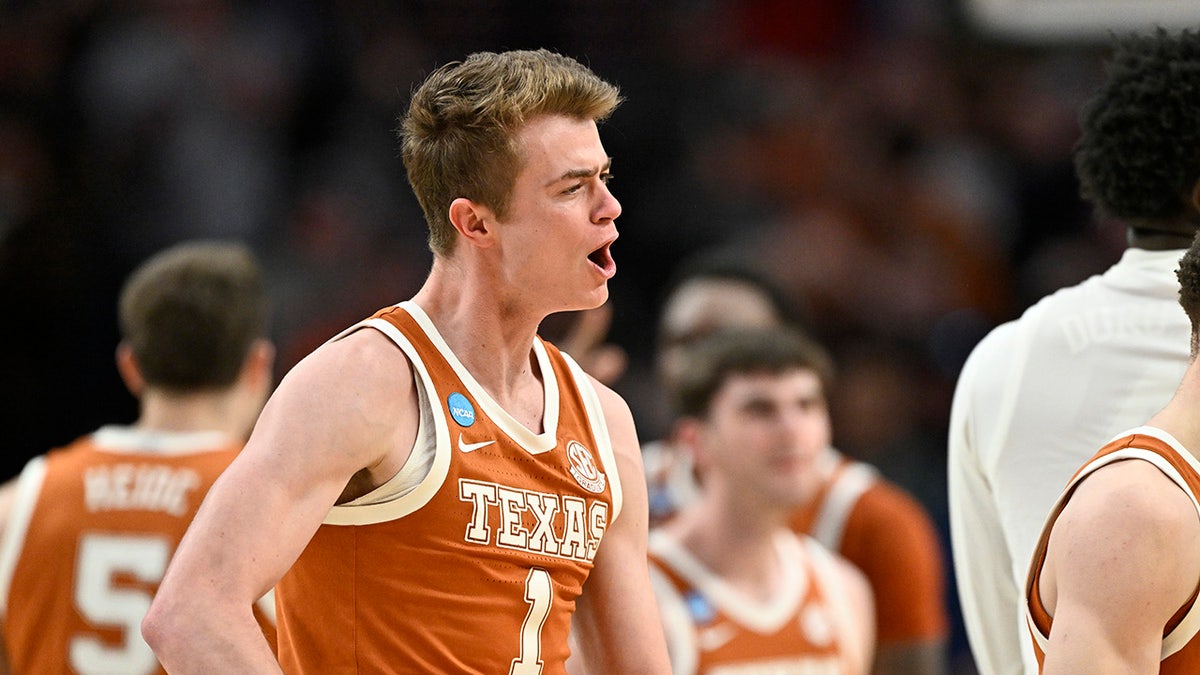 11 seed Texas upsets No 3 Gonzaga in March Madness tournament to advance to the Sweet 16 at george magazine