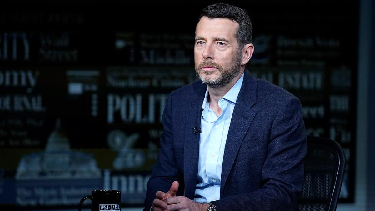 Obama adviser reveals private conversations urging Biden not to run in 2016 at george magazine