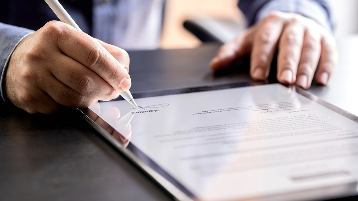 DocuSign email scam targets healthcare workers at george magazine