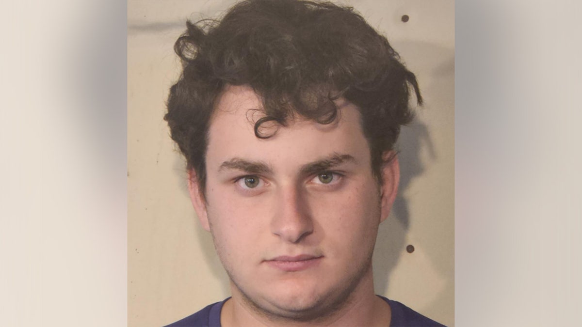 Body of 20-year-old missing student canoer recovered after multiday search on Connecticut lake at george magazine