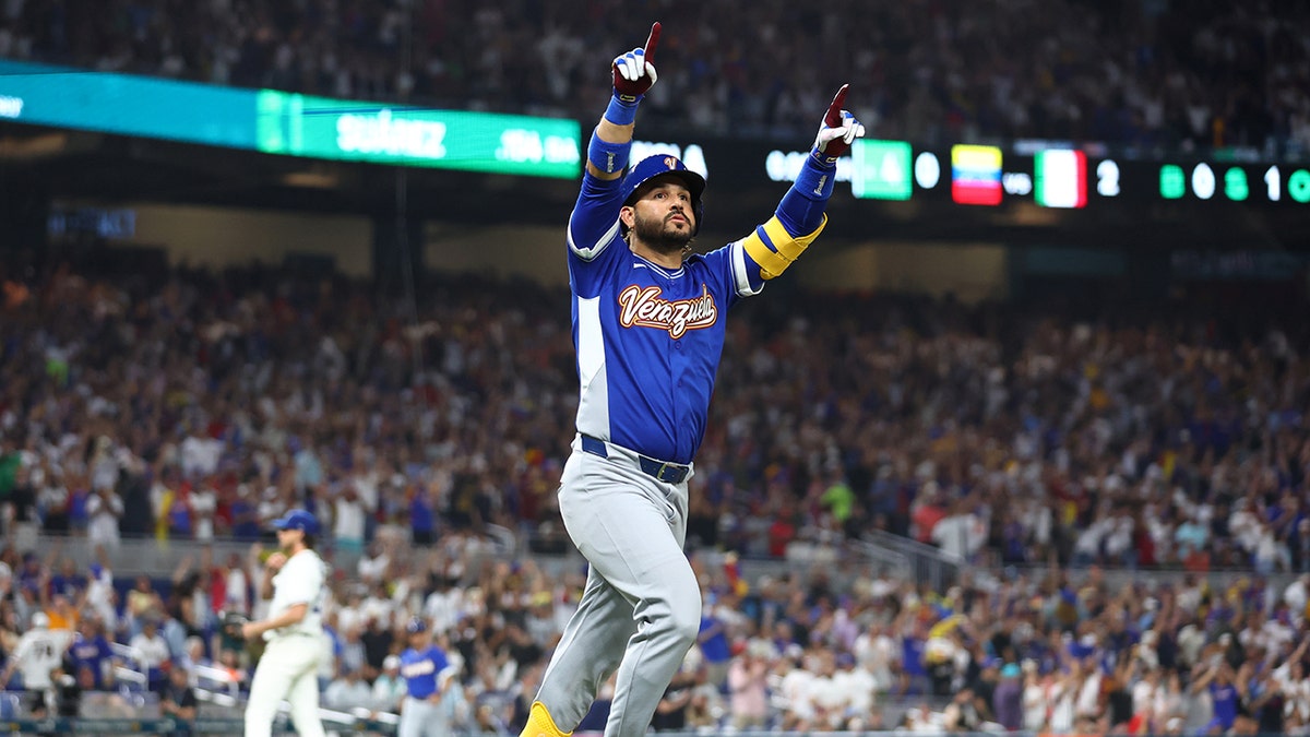 Venezuela comes from behind to beat Italy, earn WBC final spot vs Team USA at george magazine