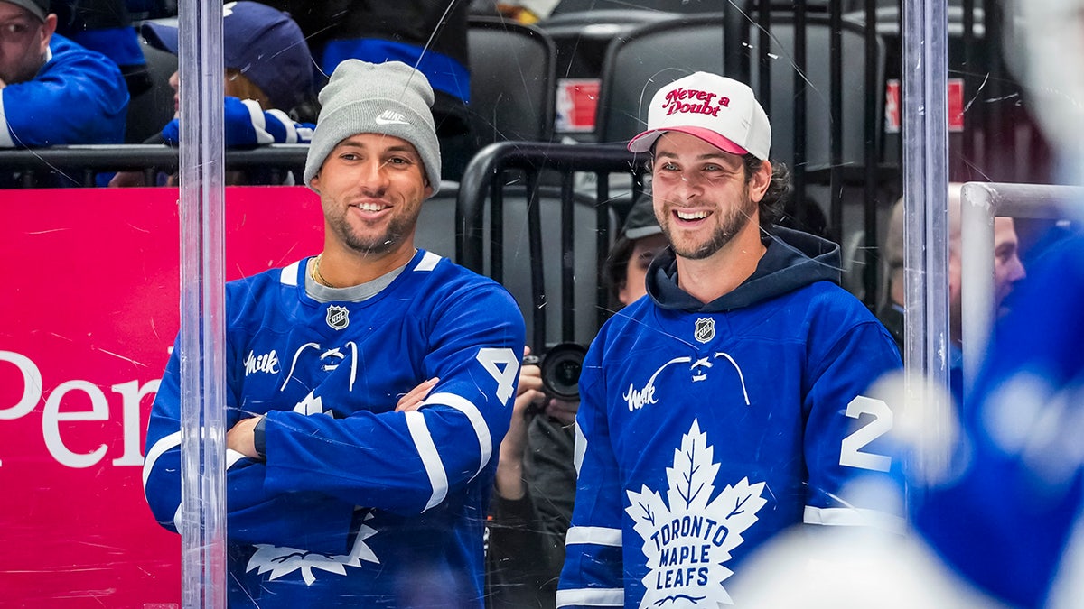 Blue Jays stars caught sitting in wrong seats at Maple Leafs game in hilarious moment at george magazine