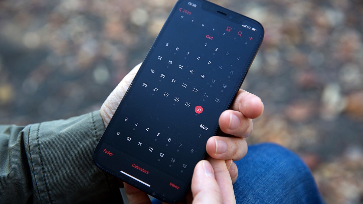 iPhone calendar spam invites are surging at george magazine