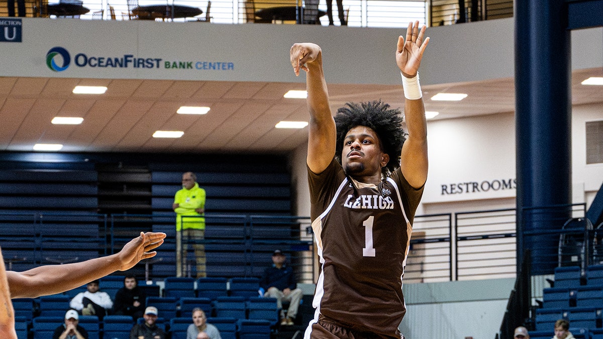 March Madness starts early with Lehigh's miraculous half-court buzzer-beater at george magazine