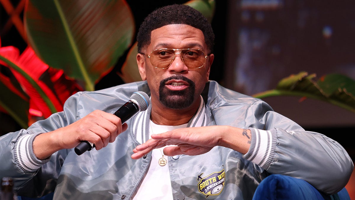 Ex-NBA star claims there's 'residue of slavery' in pro sports leagues that have salary caps at george magazine