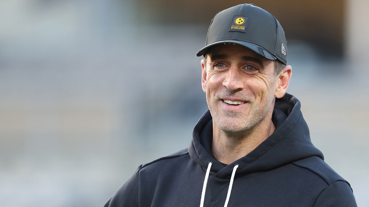 Aaron Rodgers tears into ex-girlfriends: 'I got myself into crazy town' at george magazine