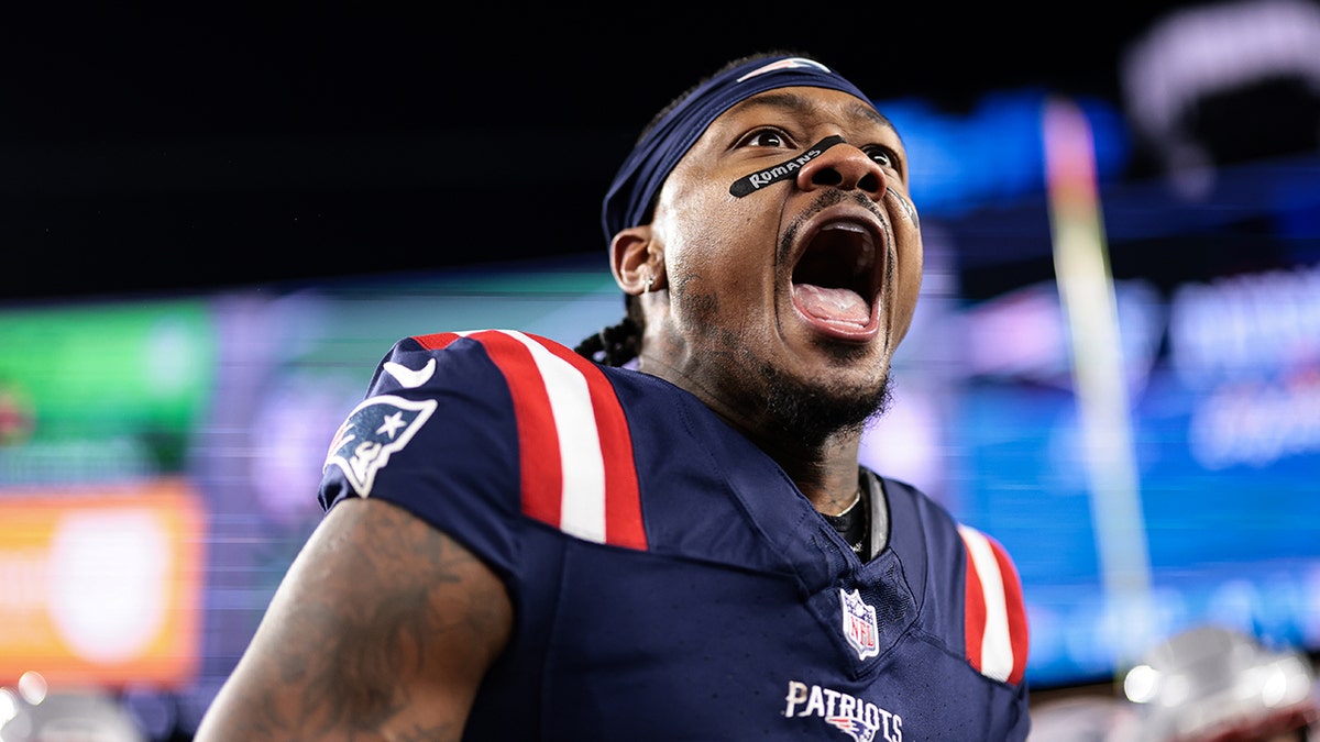 Patriots to cut Stefon Diggs despite productive 1,000-yard season and Super Bowl run at george magazine