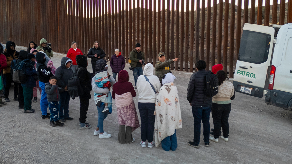 DHS touts 10 straight months of zero illegal aliens released at border as crossings plunge at george magazine