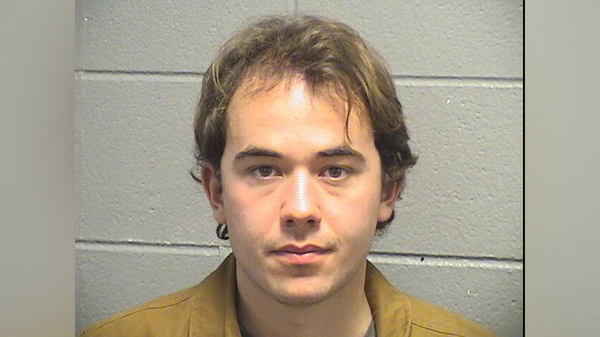 Man claiming CIA ties allegedly tries to slit commuter’s throat in unprovoked train attack at george magazine