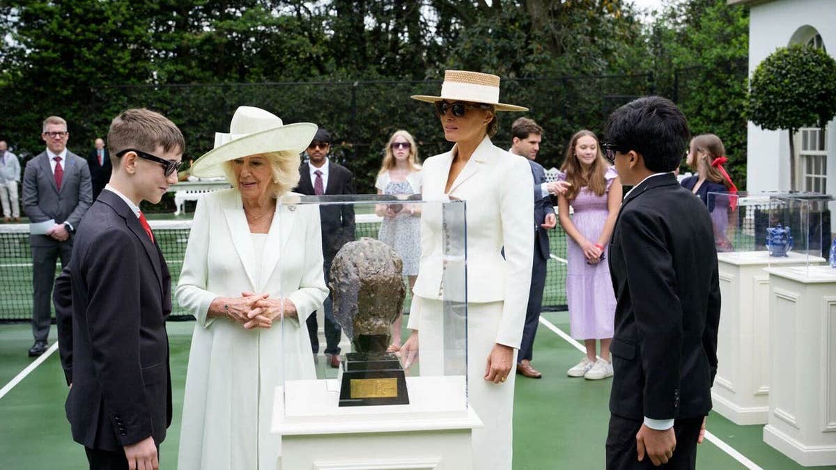 Melania Trump and Queen Camilla watching students use new AI tools