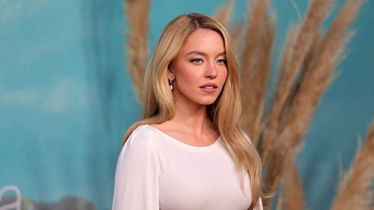 Sydney Sweeney wears white at Euphoria premiere