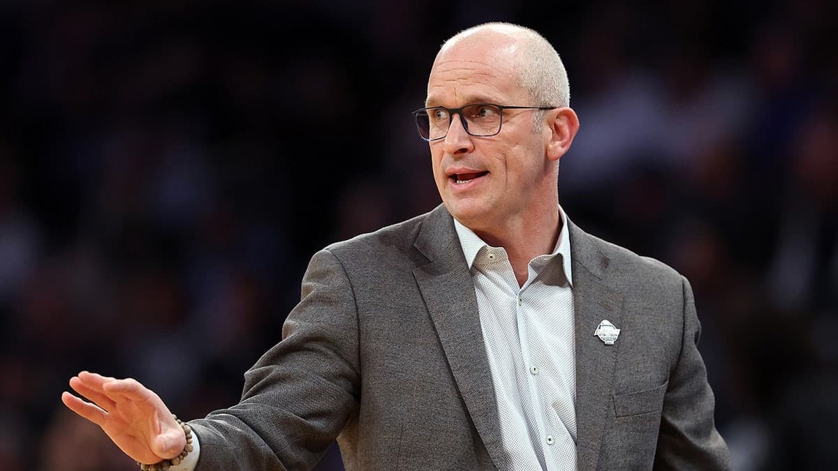 Head coach Dan Hurley of the Connecticut Huskies reacting during a basketball game at Madison Square Garden