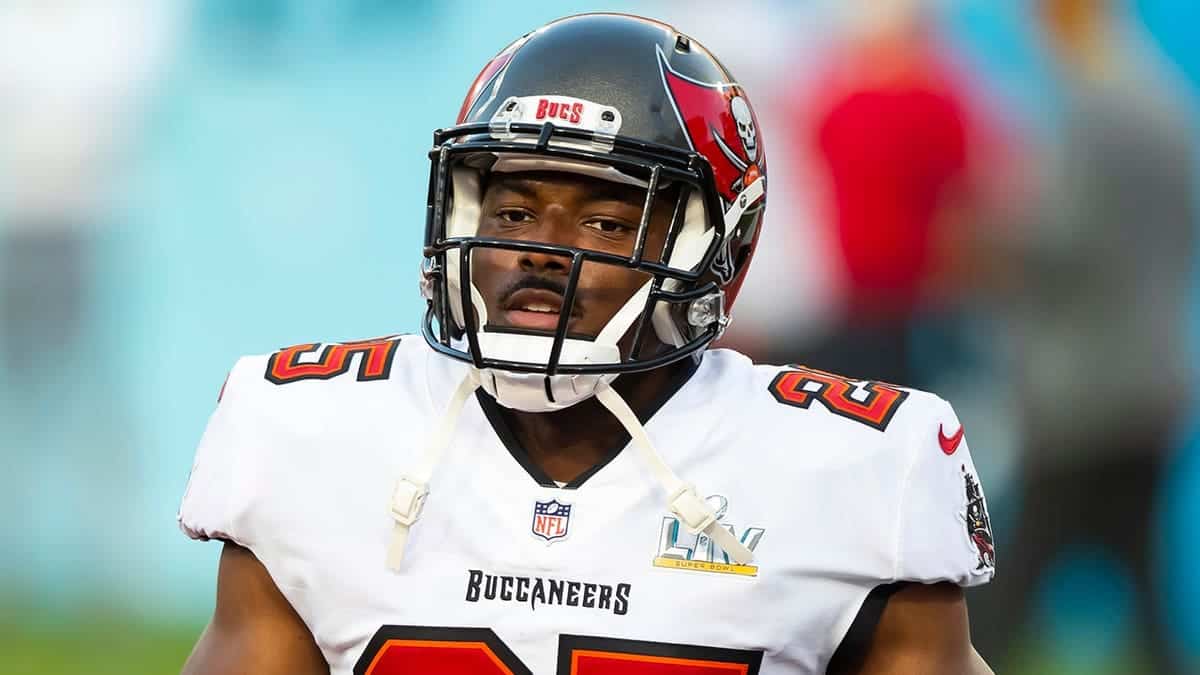 Tampa Bay Buccaneers running back LeSean McCoy running with football during Super Bowl LV at Raymond James Stadium