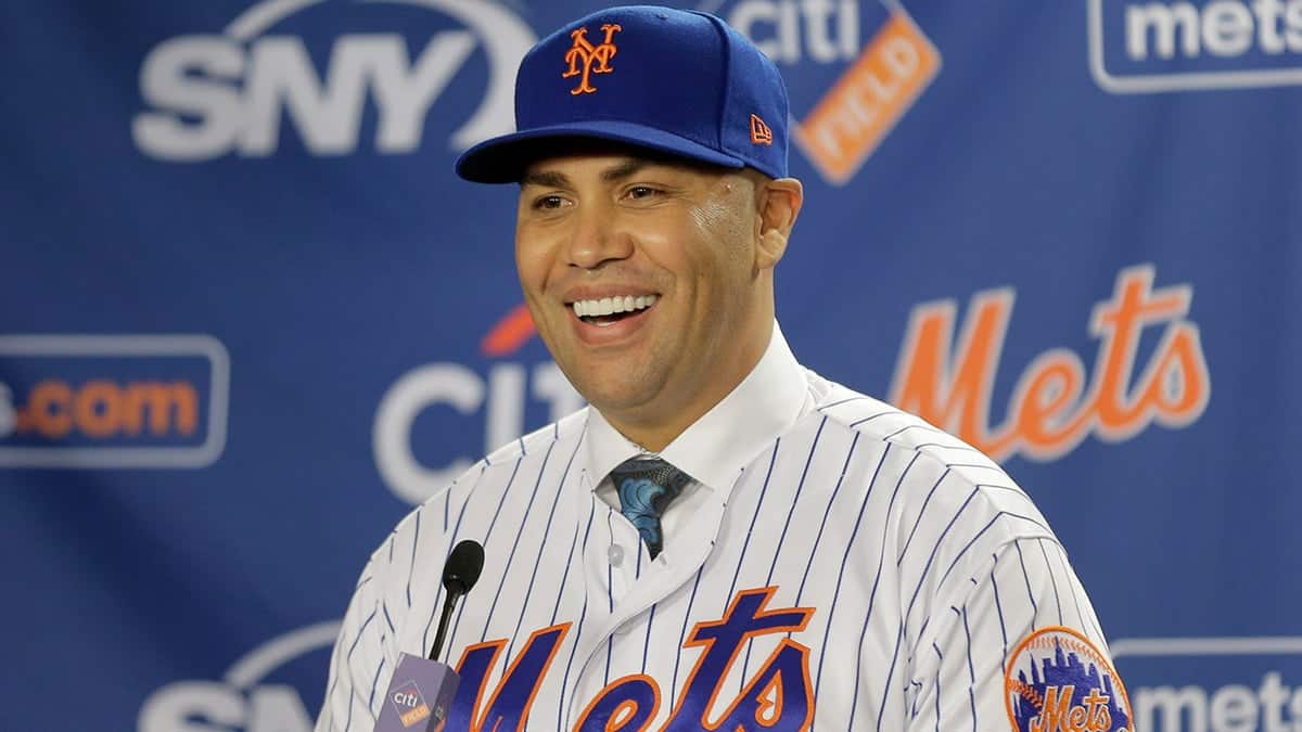 New York Mets' Carlos Beltran smiling during a baseball news conference