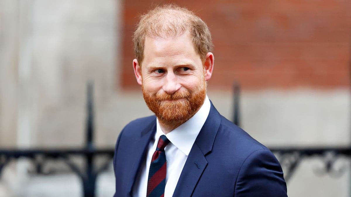 Prince Harry walking to London's High Court.
