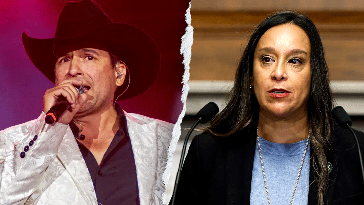 Bobby Pulido and Monica De La Cruz split