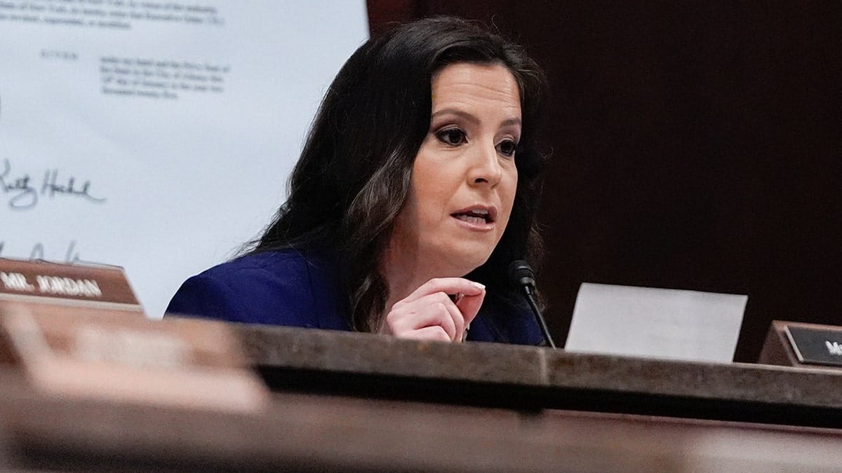 Rep. Elise Stefanik questioning New York Gov. Kathy Hochul at a House Oversight hearing in Washington