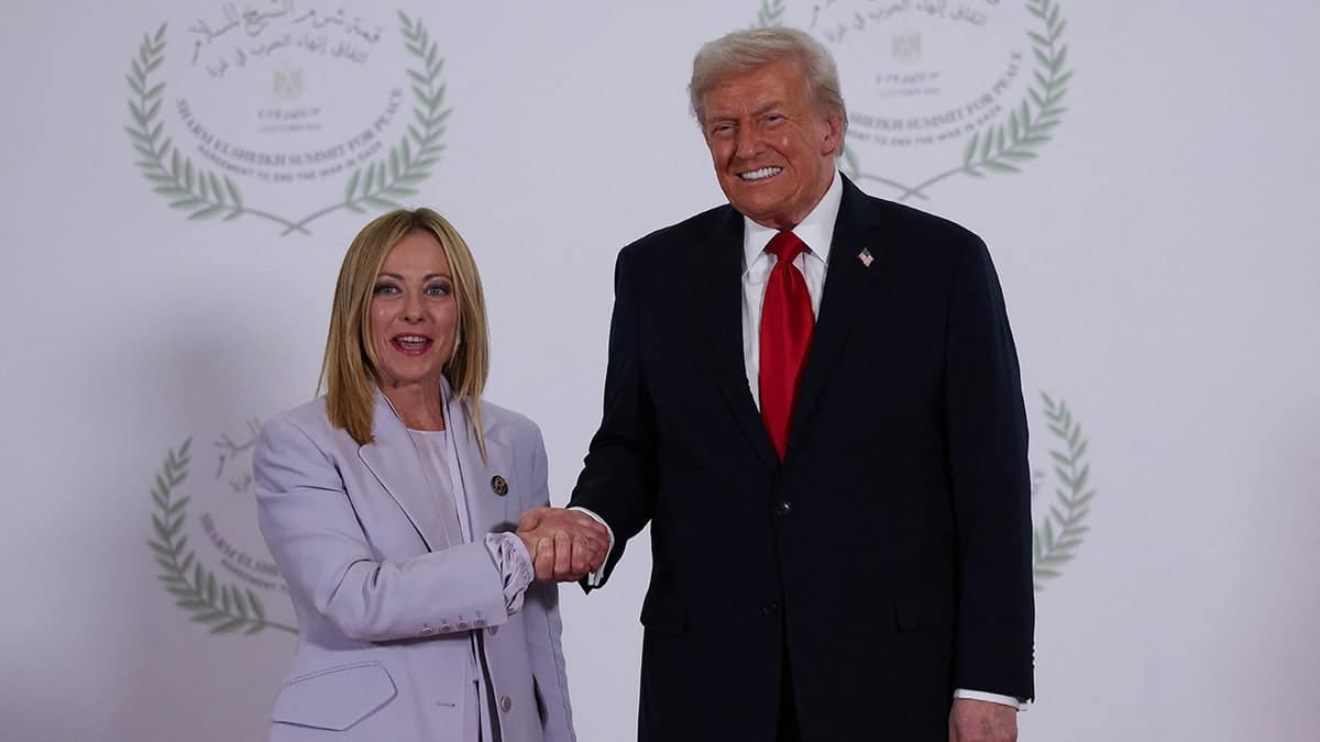 U.S. President Donald Trump and Italian Prime Minister Giorgia Meloni shaking hands at a summit in Sharm el-Sheikh Egypt