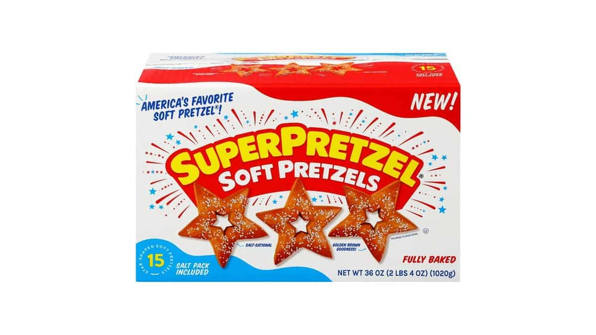 A box of star-shaped Superpretzels.
