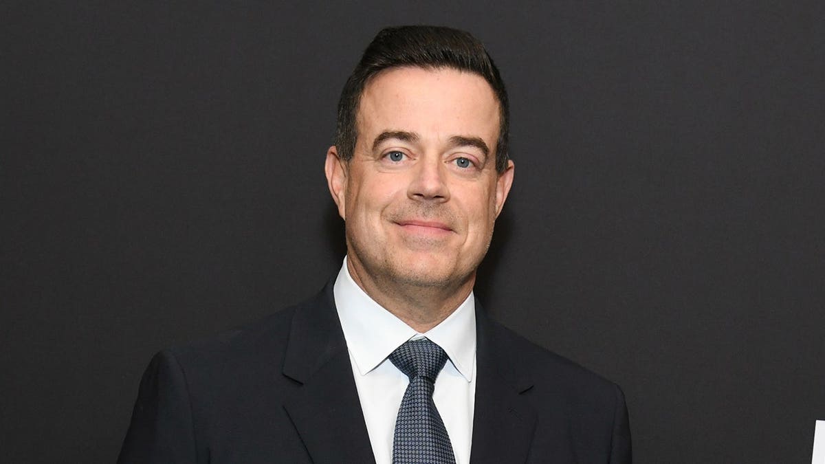 Carson Daly standing at the World Mental Health Day Gala in New York City