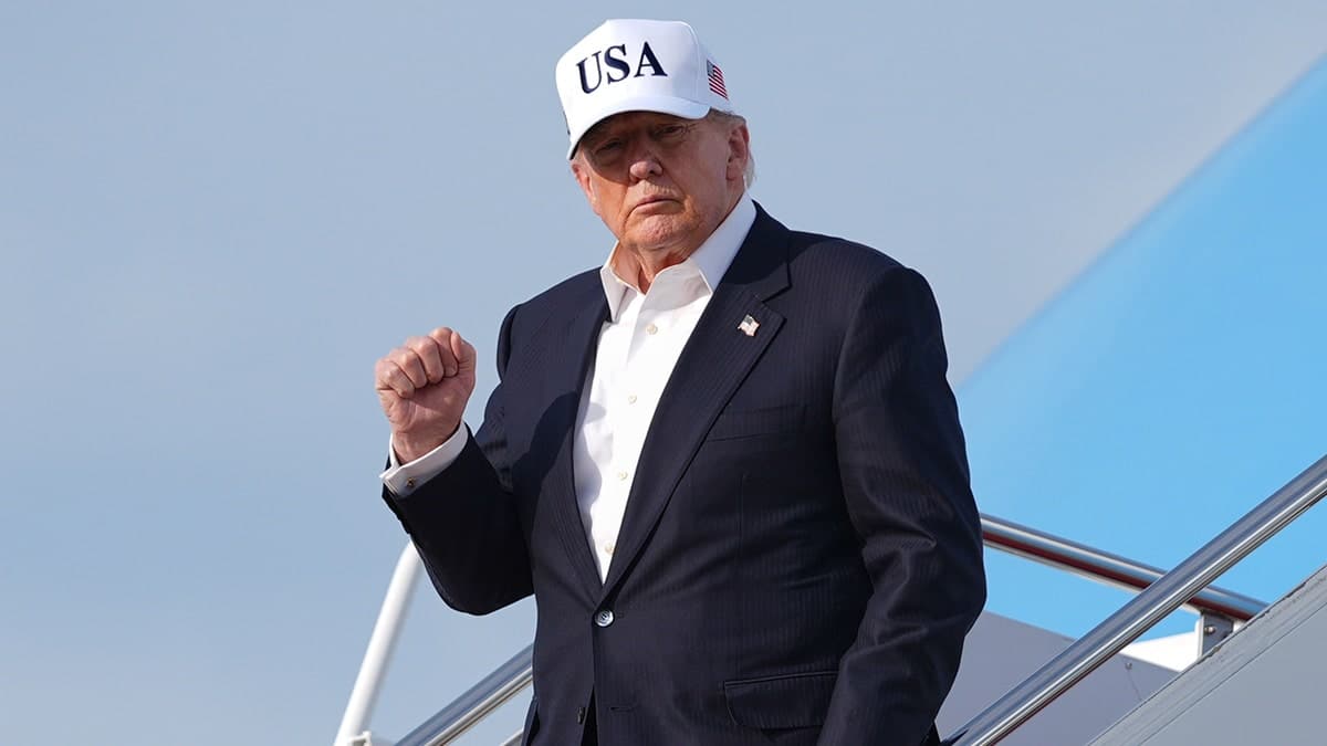 President Donald Trump arriving at Joint Base Andrews on Air Force One