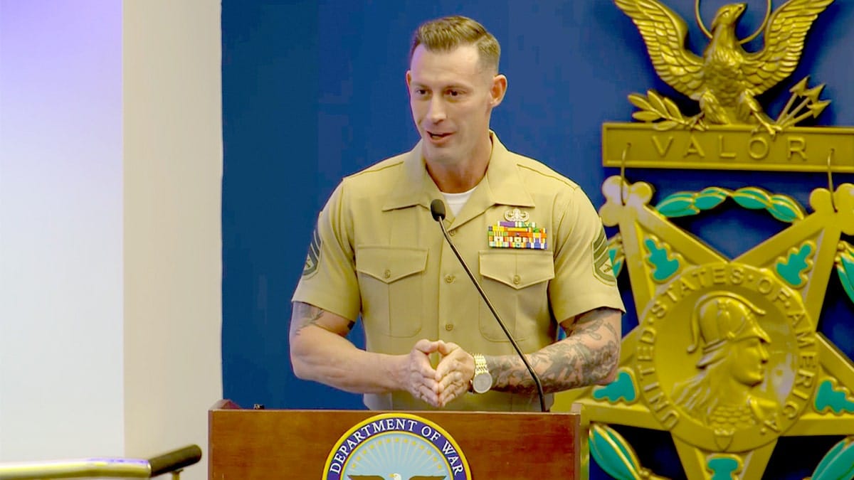 Johnny Joey Jones reenlists in Marine Corps