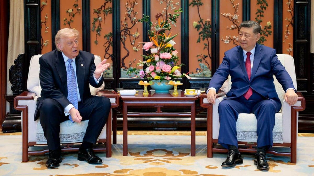 trump xi final summit meeting tea room