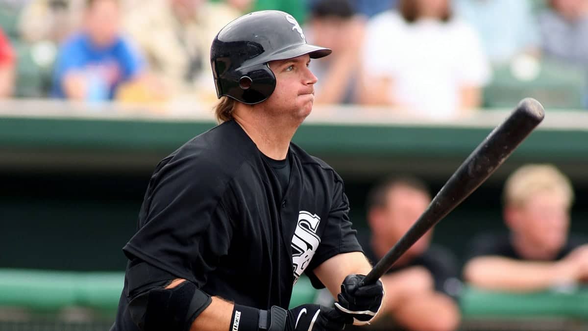 Former Chicago White Sox catcher AJ Pierzynski talking during an interview