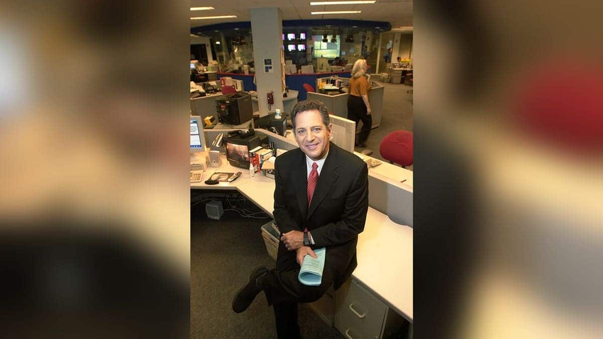 Channel 7 news anchor Bill Ritter in WABC's newsroom
