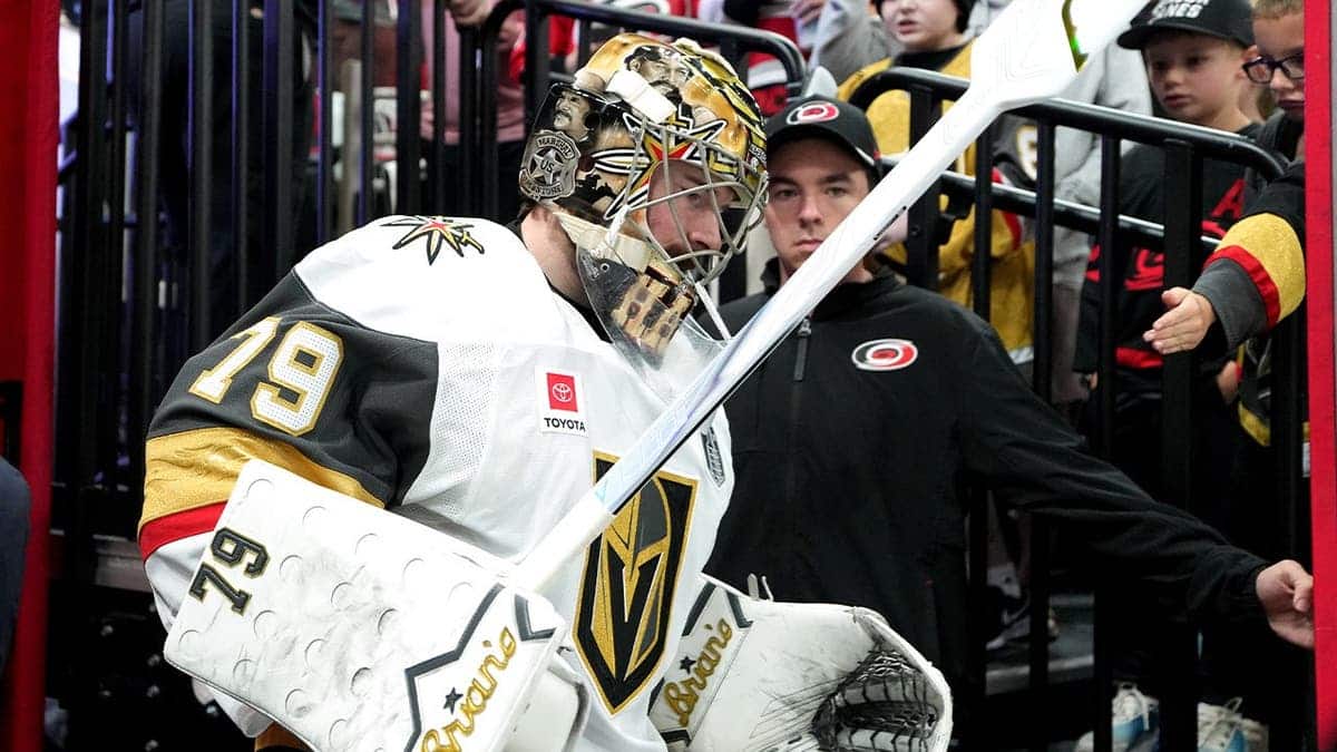 Carter Hart