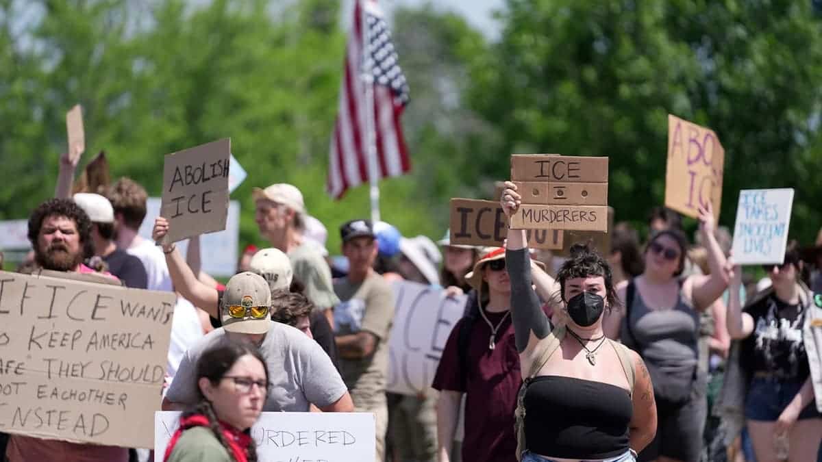 Protesters in Maine