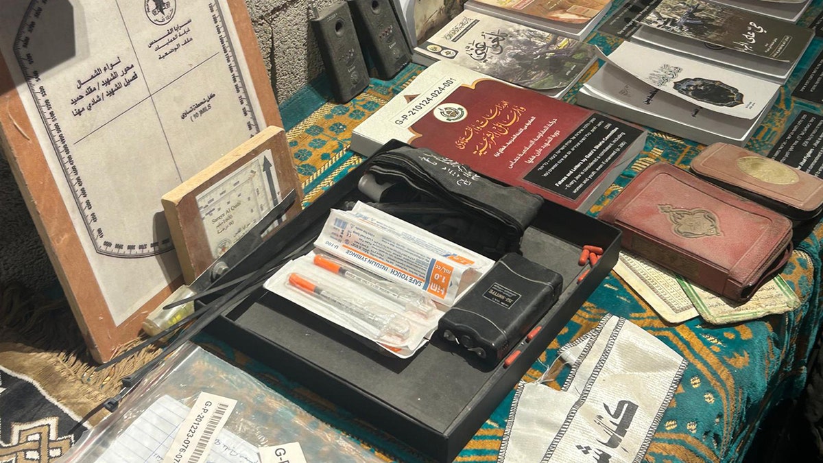 Hamas kidnapping kit