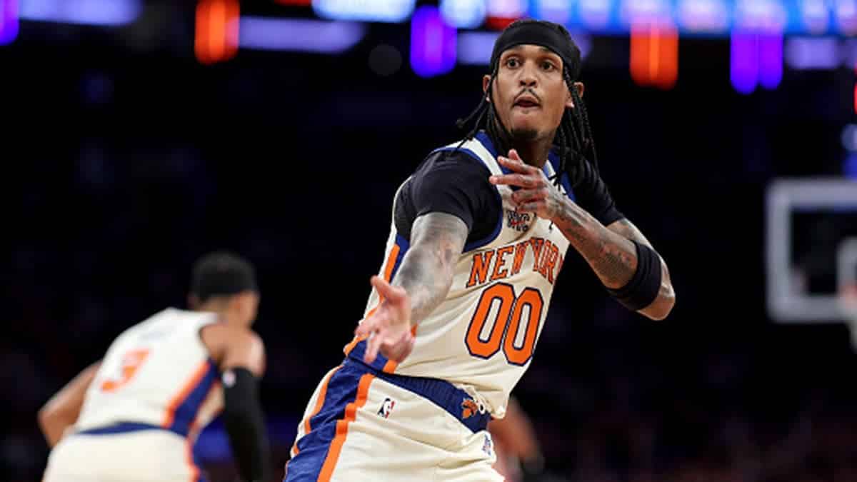 Jordan Clarkson celebrates after a three-point shot at Madison Square Garden.