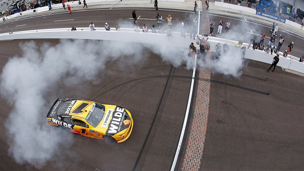 Carson Kvapil