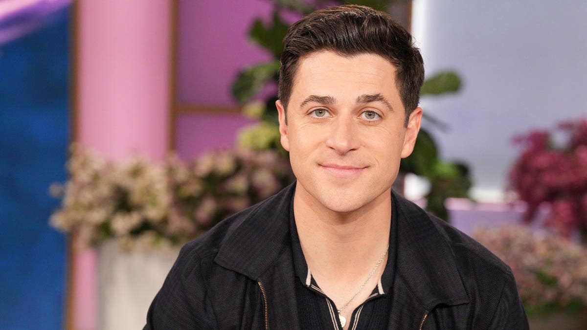 David Henrie