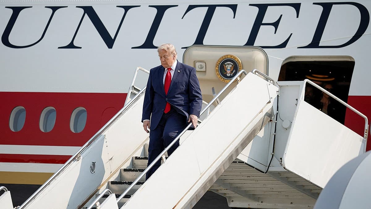 President Donald Trump disembarks new Air Force One