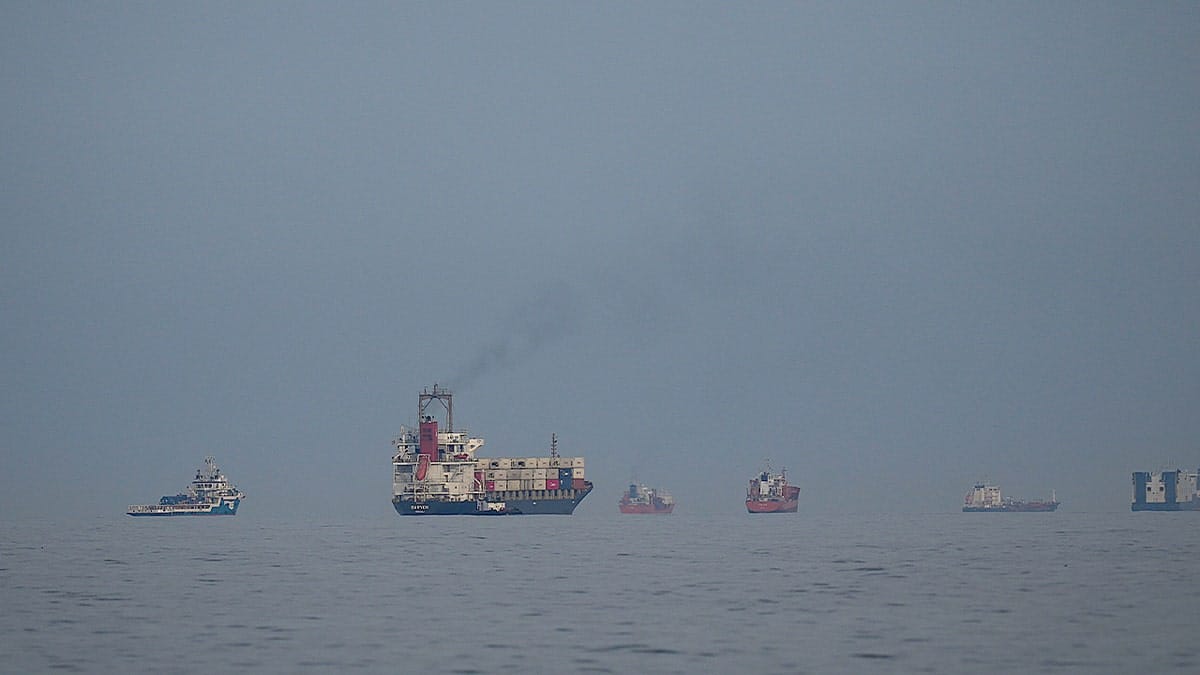 Hormuz vessels