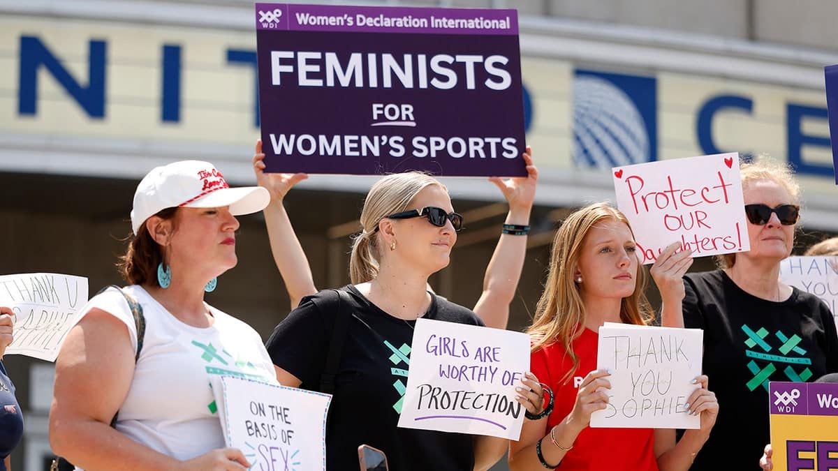 Sophie Cunningham supporters show their support