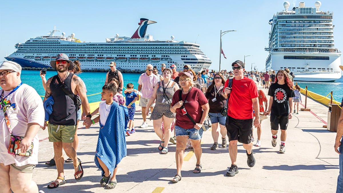 View of customers departing cruise in Costa Maya