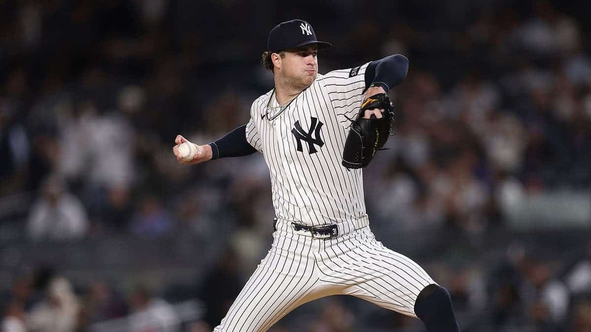 Cam Schlittler throws a pitch during a Yankees game at Yankee Stadium.