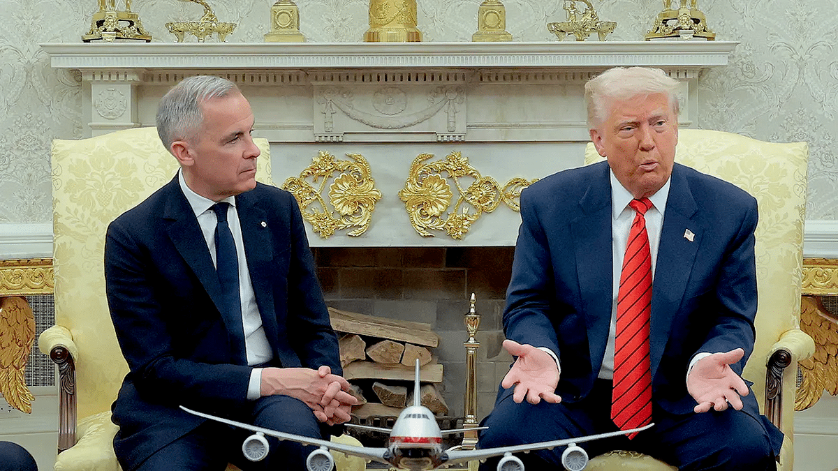 Carney and Trump in Oval Office