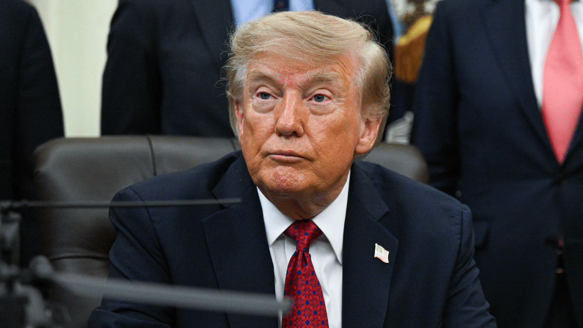 Trump in Oval Office