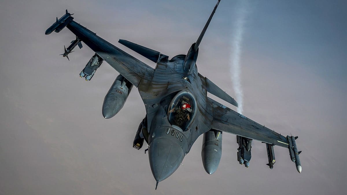 An F-16 fighter jet up close.